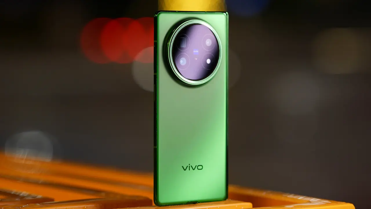 लॉन्चिंग से पहले लीक हुई Vivo X Fold 5 की कीमत, मिलेंगे तीन स्टोरेज वैरियंट