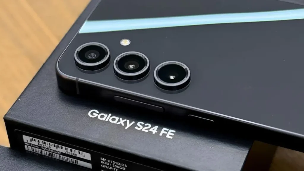 Samsung Galaxy S24 FE 5G Flipkart Freedom Sale
