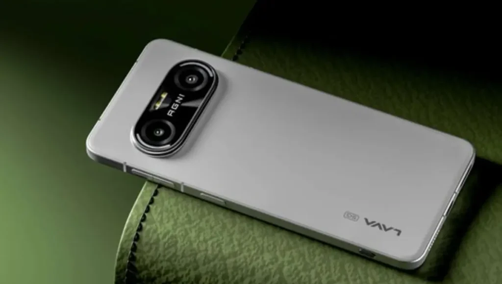 Lava Agni 4 AMOLED display with vibrant colors and 120Hz refresh rate